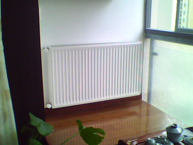 銅鋁復(fù)合暖氣片